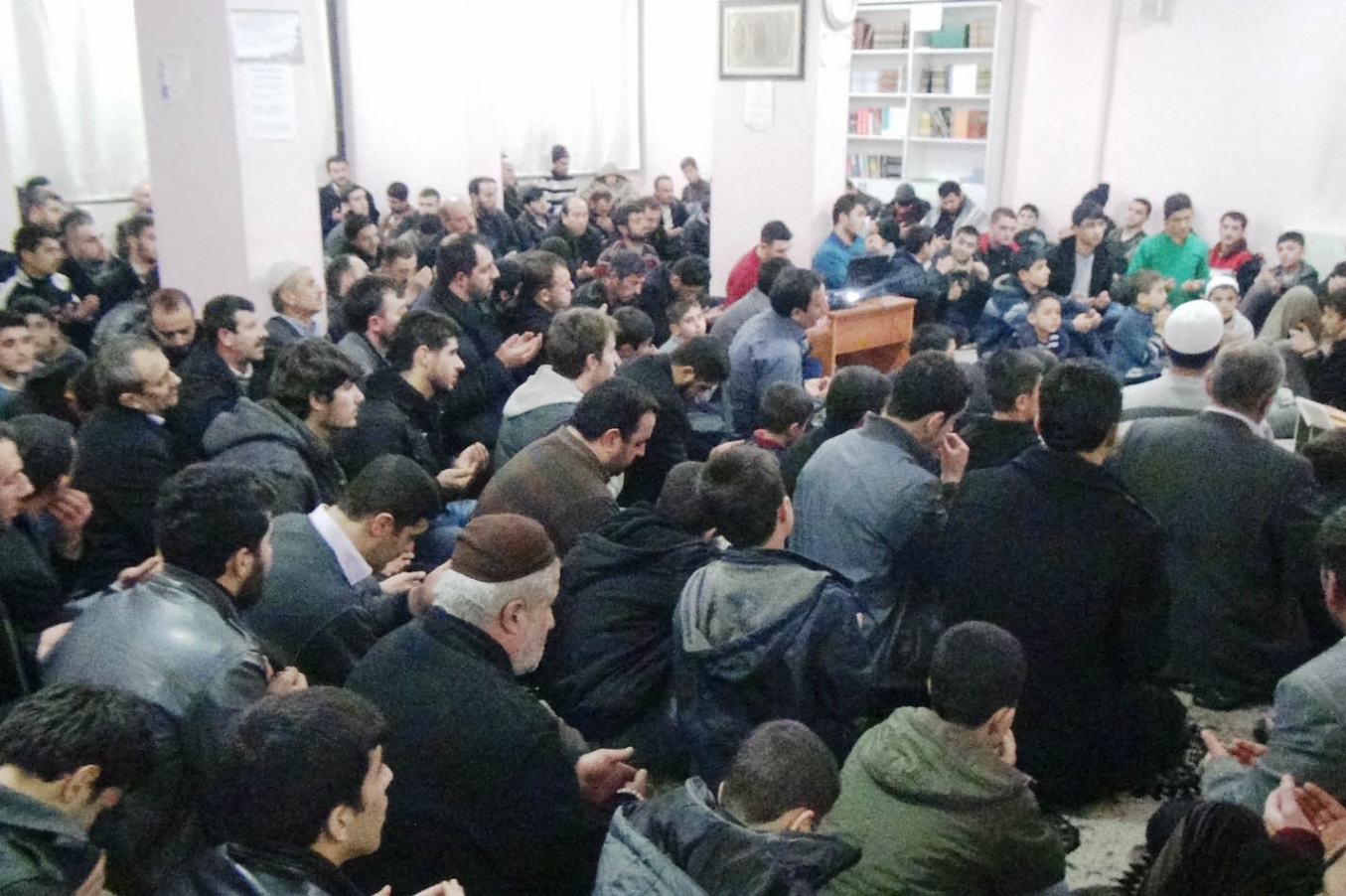 Bitlis’te Mekke’nin fethi ve Mevlid Kandili programı düzenlendi